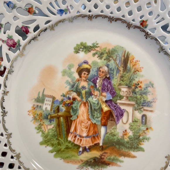 Schumann Bavaria Germany US Zone reticulated dish - Picture 3 of 5